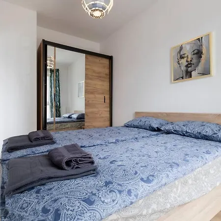 Apartament Zajezdnia Wrzeszcz 2 *